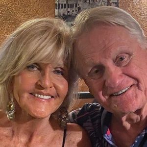 Meet your Posher, Carolyn